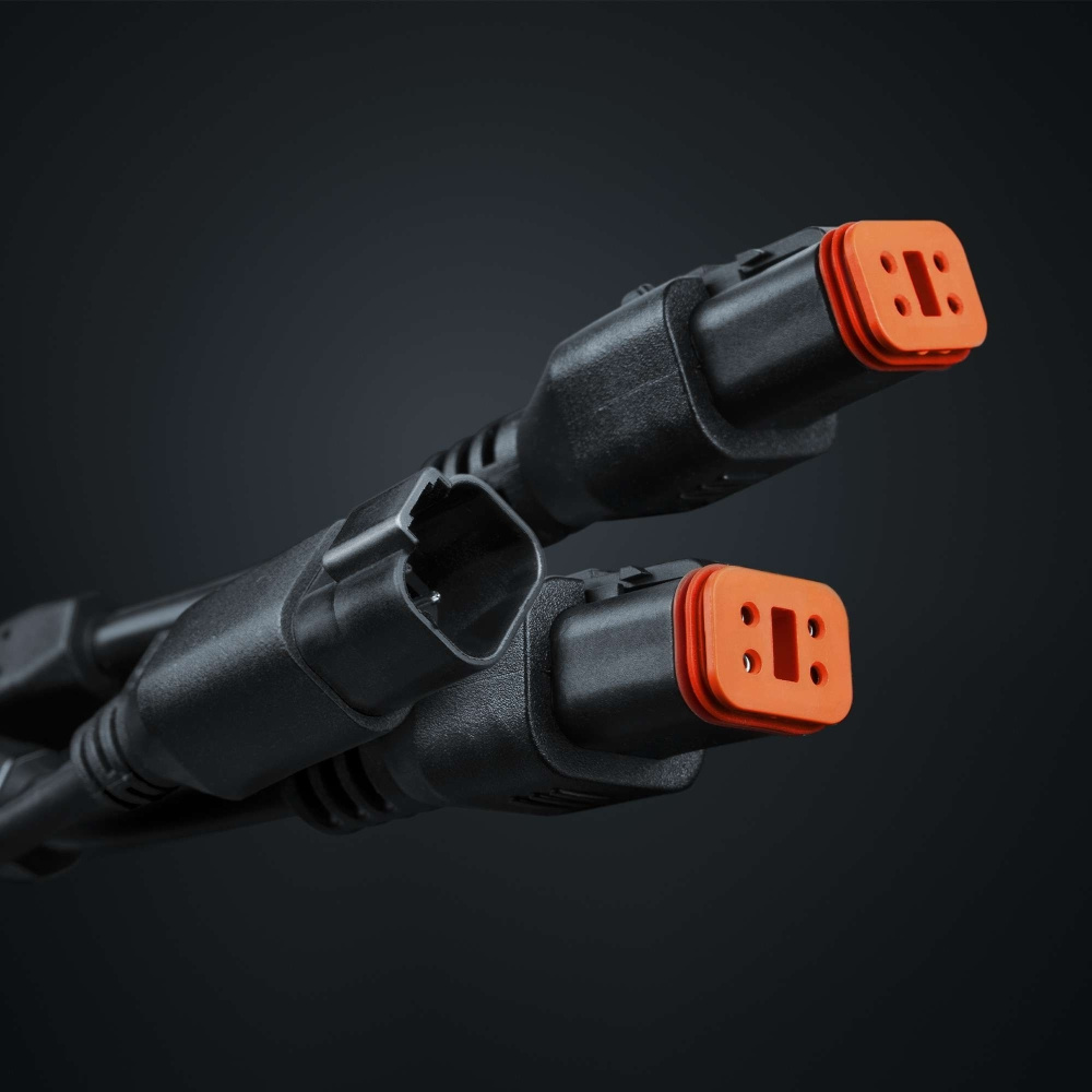 Strands Pro DT-jakaja, 4-napainen 2x 4-napaiseen liittimeen
