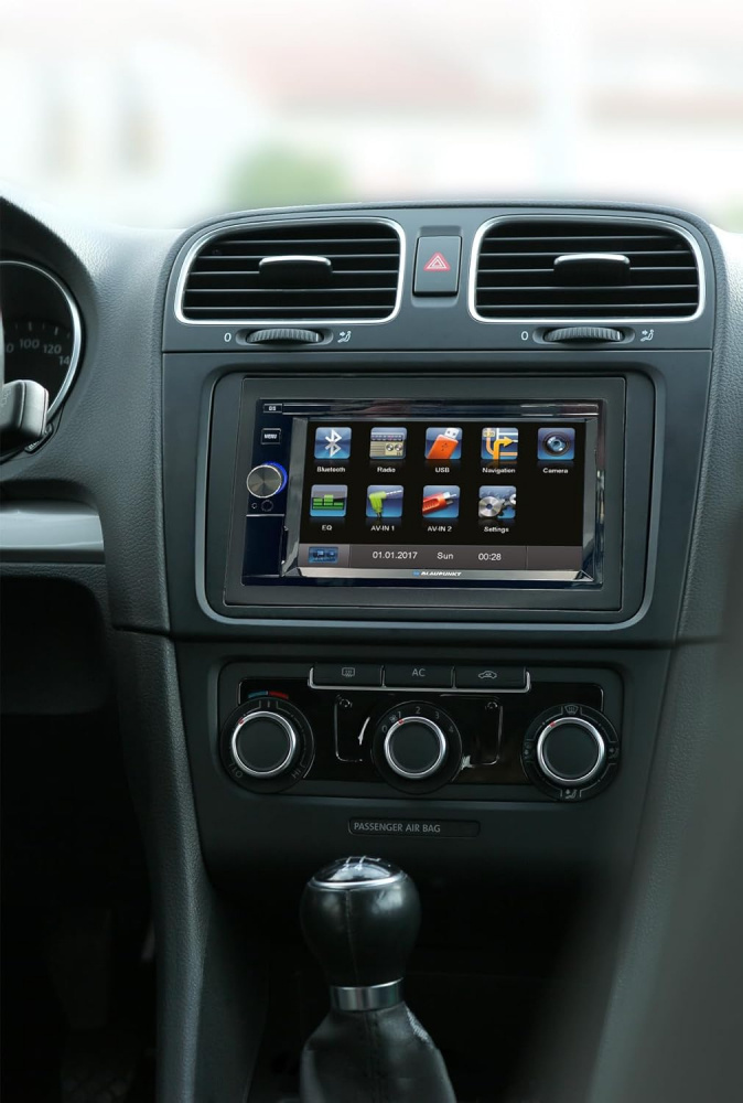 Blaupunkt Santa Cruz 370, kaksois-DIN Bluetoothilla