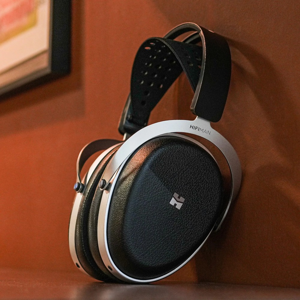 Hifiman Audivina LE, suljetut over-ear-kuulokkeet