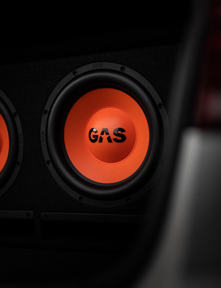 GAS MAD B2-310, 3x10 tuuman bassokki