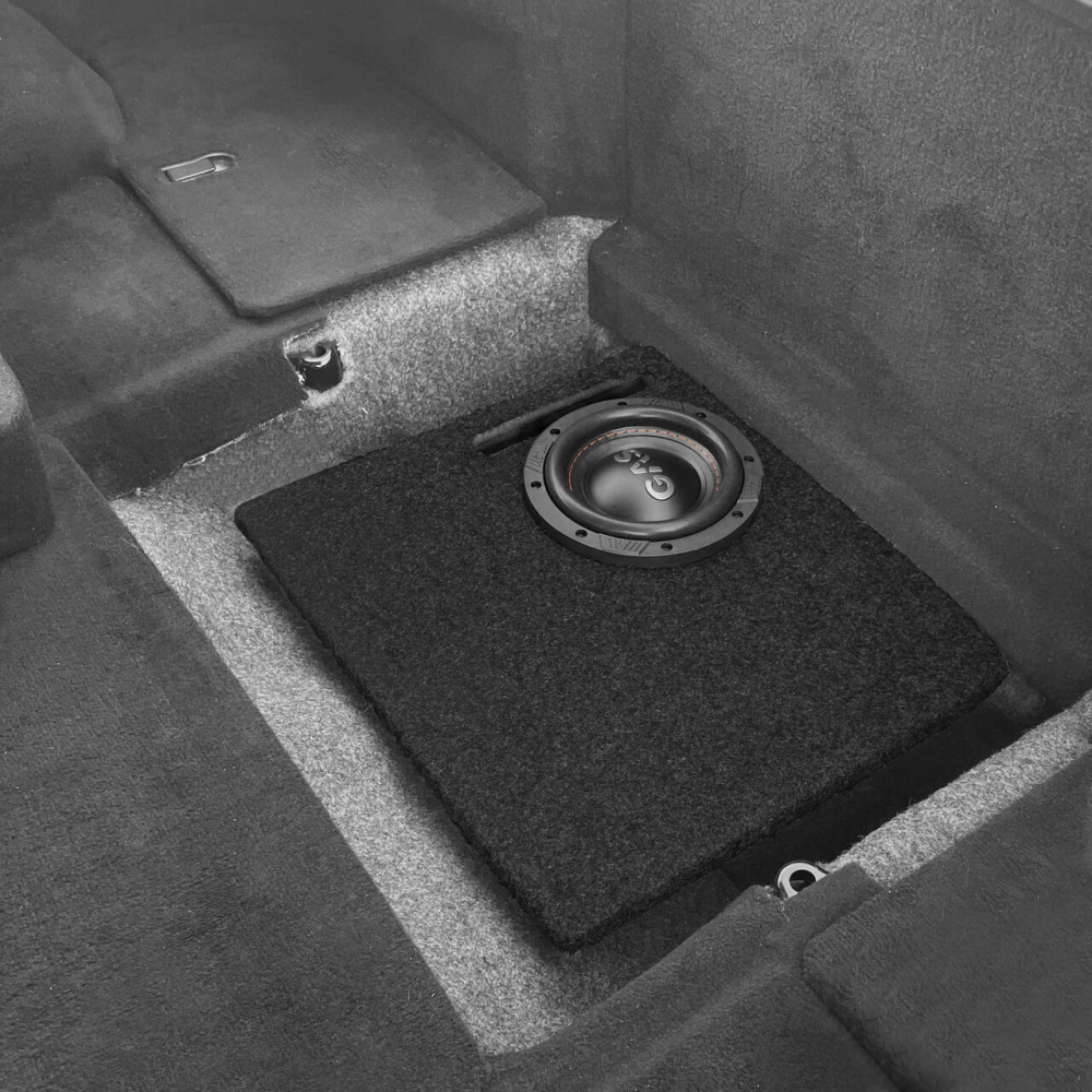 GAS MAX B1-16CH1, mahtava 6.5 tuuman subwoofer Corvette C5:lle