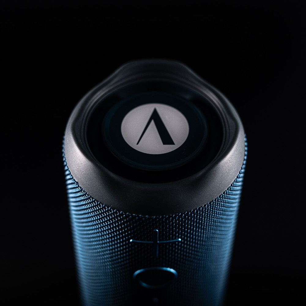 Arcsound EDGE Sapphire Blue tehokas kannettava kaiutin Bluetoothilla