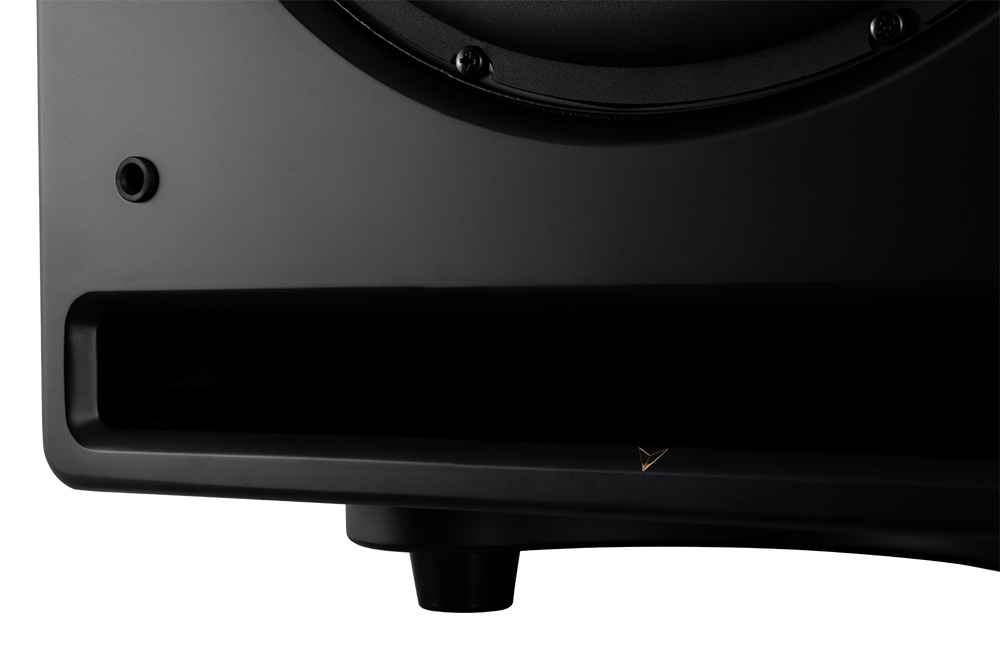 Dynavoice Challenger CSB-V12 aktiivinen subwoofer, musta