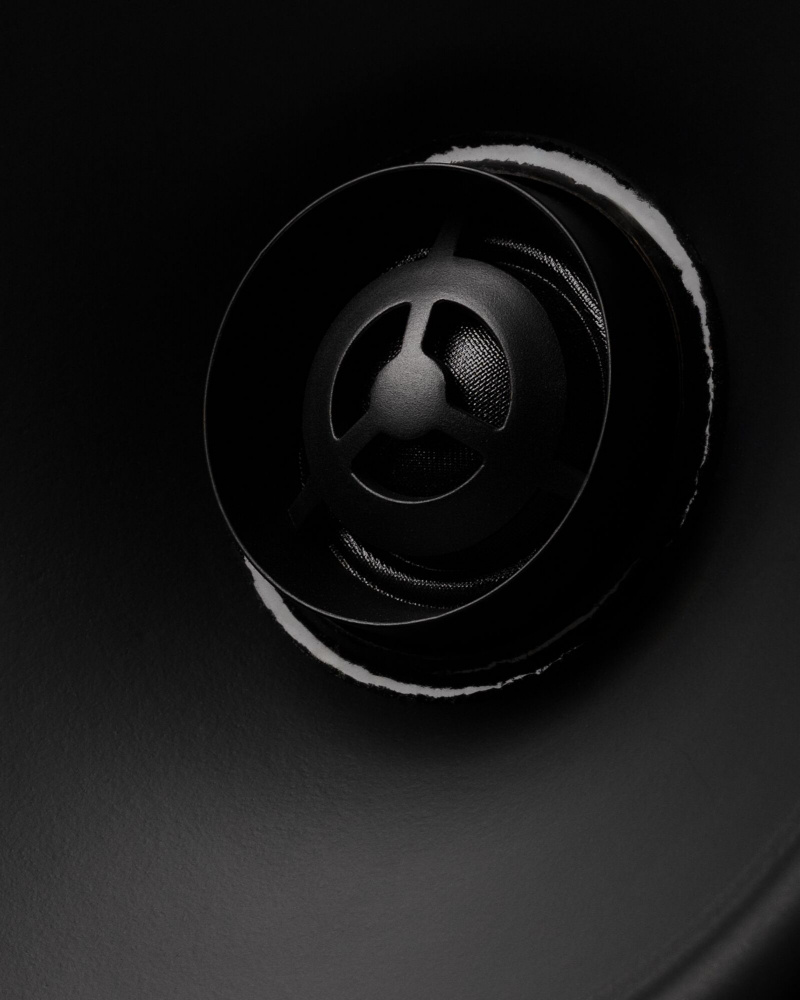 Magnat ATM202 Atmos-kaiutin, mattamusta