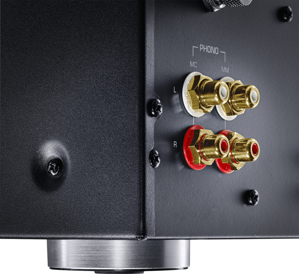 Magnat MA900R stereoförstärkare med Bluetooth, DAC & RIAA, svart