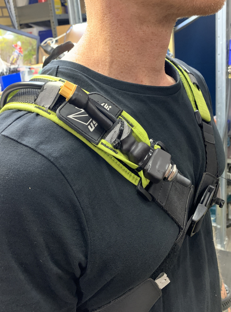 Nizled hjälmkit med 3 lampor