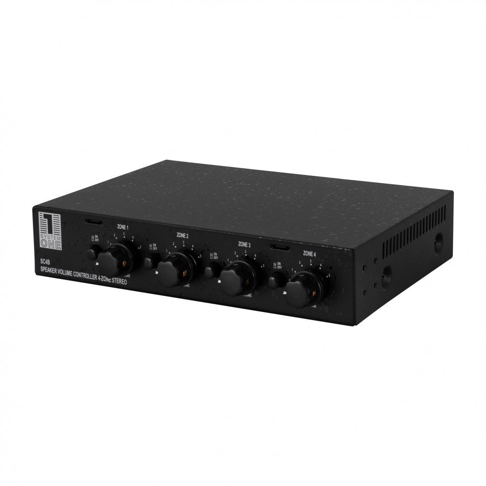 4-pack Yamaha NS-AW592 valkoisena Dynavoice CA802BT:n ja SC4B:n kanssa, ulkopaketti