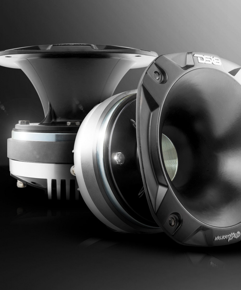 DS18 PRO-DKH1FS, äänekäs 2 tuuman fenolikaiutin ohuella torvella