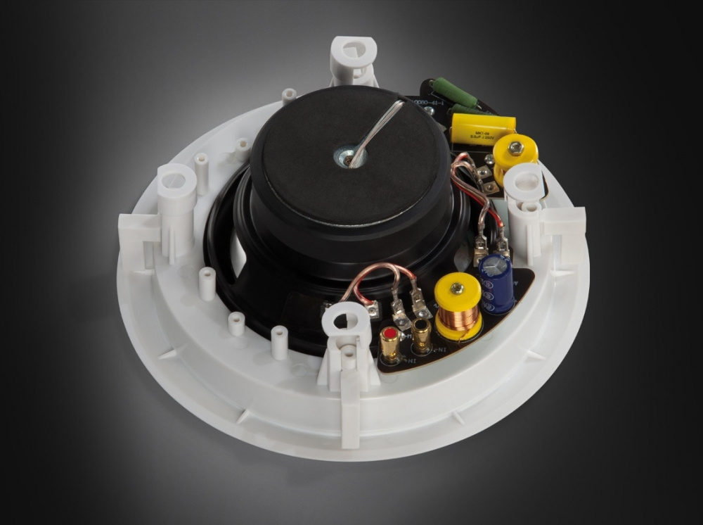 Dayton Audio MA1240 & 2 paria Magnat ICP82 upotettavia kaiuttimia