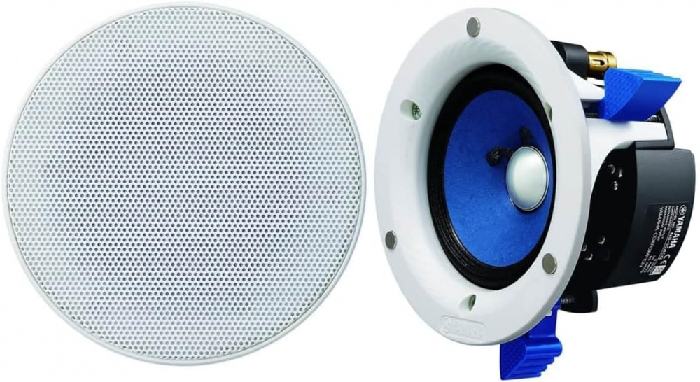 Yamaha NS-IC400 System One A50BT:n kanssa, sisäänrakennuspaketti